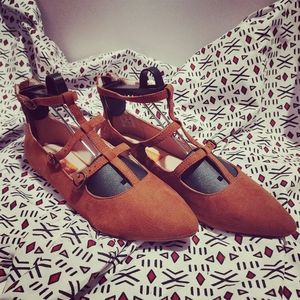 Strappy detail ballet flats